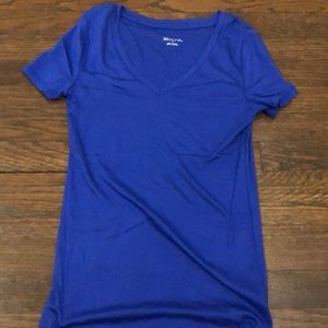 Short sleeve blue shirt